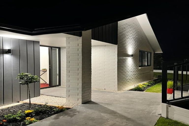 Photo of property in 2 Celeste Terrace, Peacocke, Hamilton, 3206