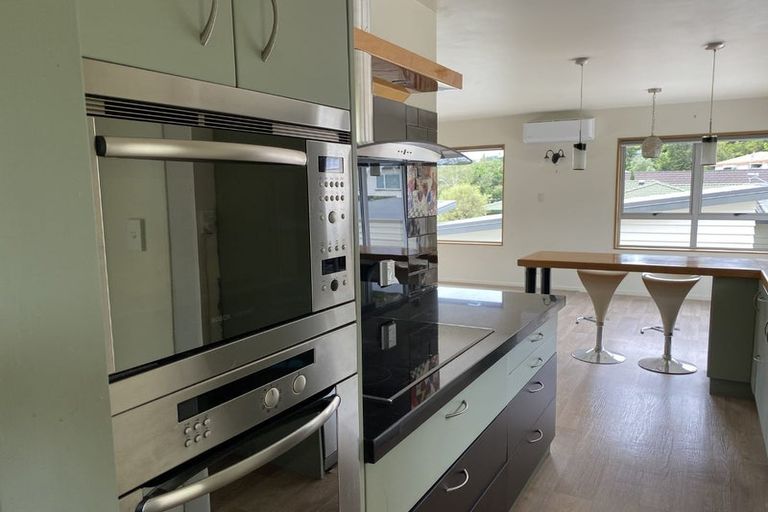 Photo of property in 72 The Circle, Manly, Whangaparaoa, 0930