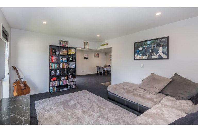 Photo of property in 68 Orrick Crescent, Avondale, Christchurch, 8061