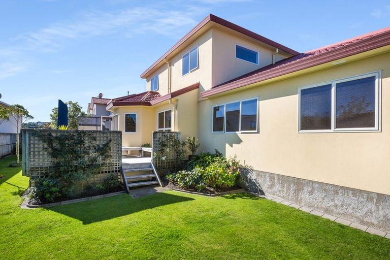 Photo of property in 112 Eskdale Road, Papakowhai, Porirua, 5024