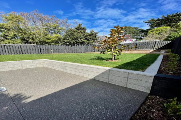 Photo of property in 136a Major Hornbrook Road, Mount Pleasant, Christchurch, 8081
