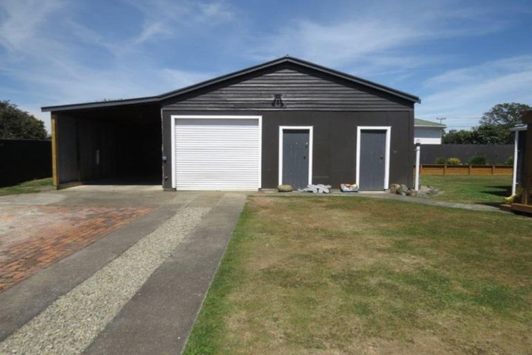 Photo of property in 1 Sedcole Street, Pahiatua, 4910