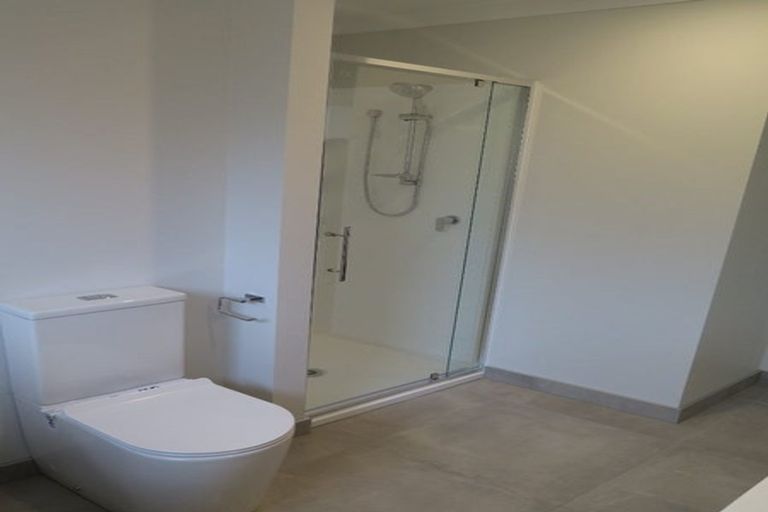 Photo of property in 16 Kahawai Place, Omokoroa, 3114