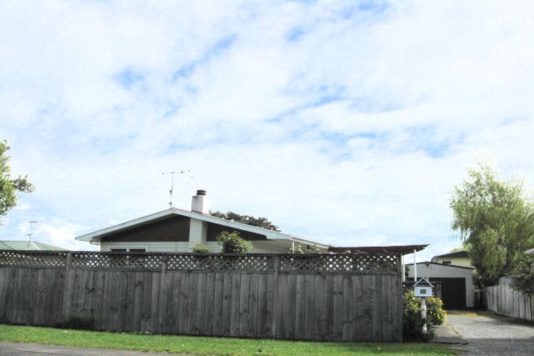 Photo of property in 36 Tennyson Crescent, Stoke, Nelson, 7011