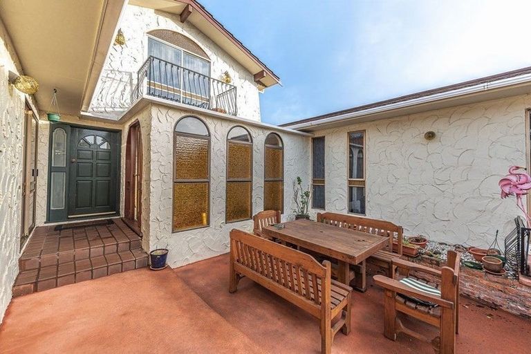 Photo of property in 22 Akepiro Place, Tawhero, Whanganui, 4501