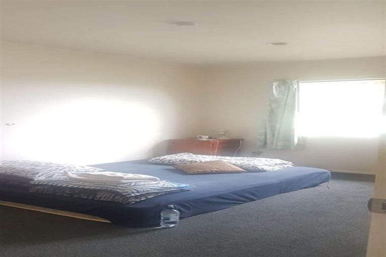 Photo of property in 5 Albizia Avenue, Henderson, Auckland, 0612