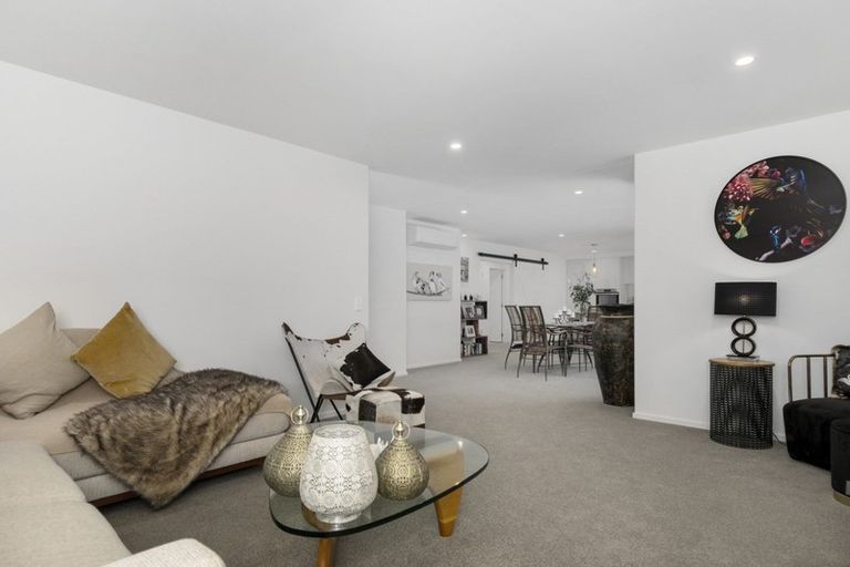 Photo of property in 5 Hanlow Place, Pyes Pa, Tauranga, 3112