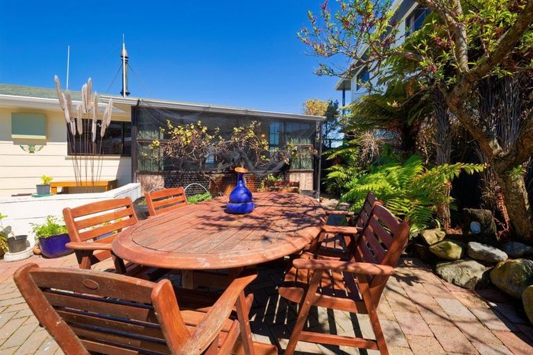 Photo of property in 41 South Bay Parade, South Bay, Kaikoura, 7300