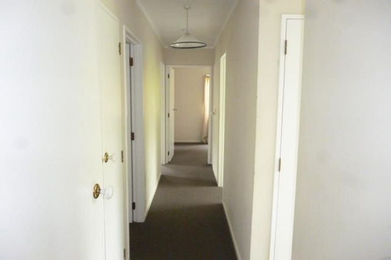 Photo of property in 2/61 Drake Street, Howick, Auckland, 2014