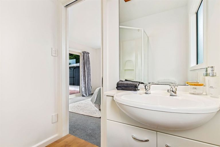 Photo of property in 462 Halswell Road, Halswell, Christchurch, 8025