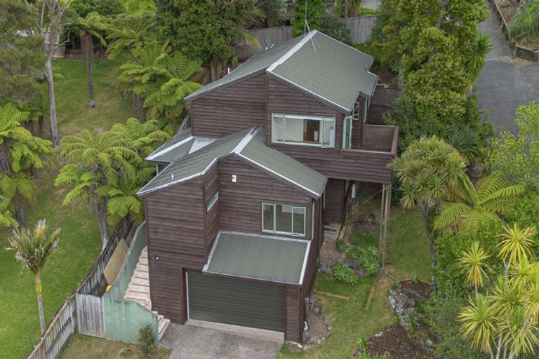 Photo of property in 30 Glenwood Avenue, Birkenhead, Auckland, 0626