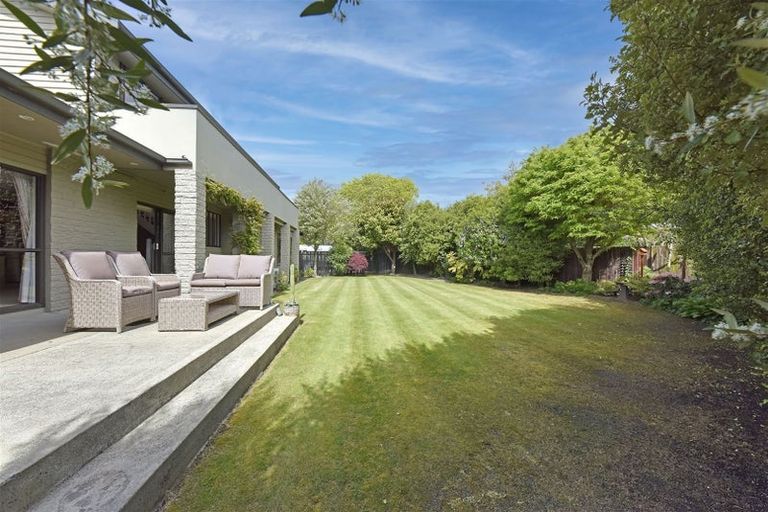 Photo of property in 50c Karnak Crescent, Russley, Christchurch, 8042