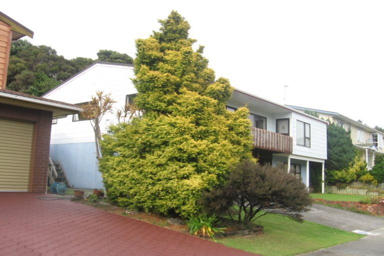 Photo of property in 5 Anchor Lane, Whitby, Porirua, 5024