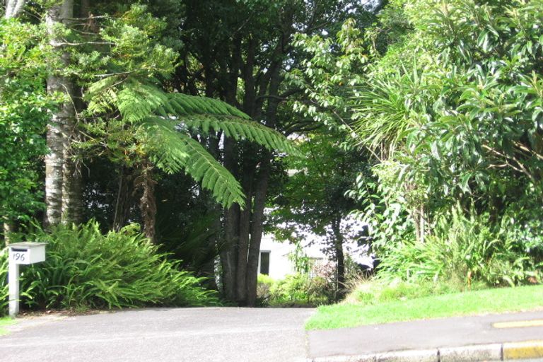 Photo of property in 196 Atkinson Road, Titirangi, Auckland, 0604