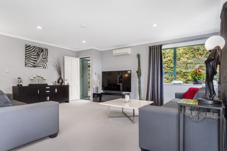 Photo of property in 32 Sunvale Place, Gate Pa, Tauranga, 3112