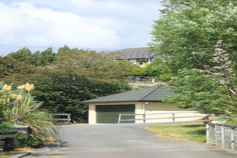 Photo of property in 41 Emerald Hill Drive, Birchville, Upper Hutt, 5018