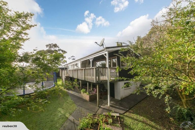 Photo of property in 50a Sunnyside Road, Sunnyvale, Auckland, 0612