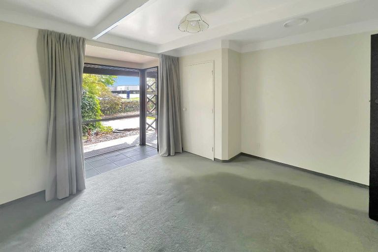 Photo of property in 30 Grants Road, Papanui, Christchurch, 8053