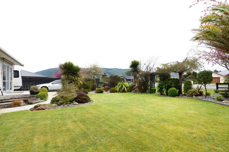 Photo of property in 195 Queen Street, Waimate, 7924