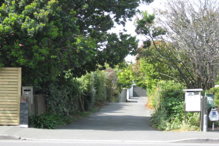 Photo of property in 33 Main Road, Redcliffs, Christchurch, 8081