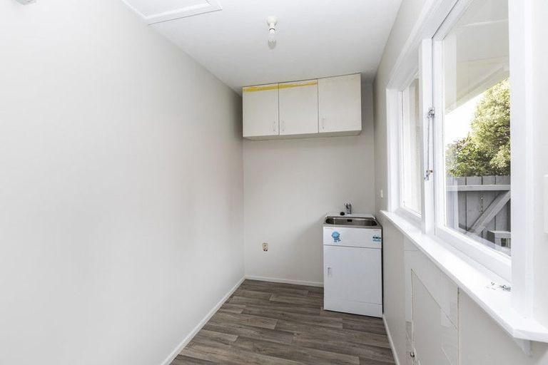 Photo of property in 30 Shannon Place, Belfast, Christchurch, 8051