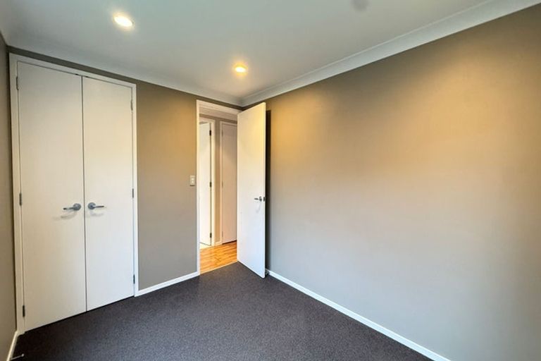 Photo of property in 3/158 Cliff View Drive, Green Bay, Auckland, 0604