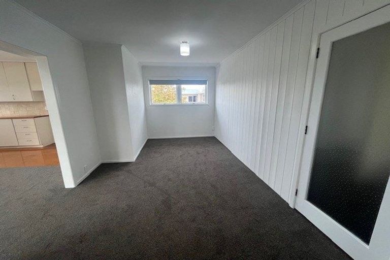 Photo of property in 63 Litten Road, Cockle Bay, Auckland, 2014