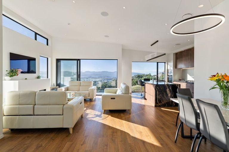 Photo of property in 49 Ashton Fitchett Drive, Brooklyn, Wellington, 6021