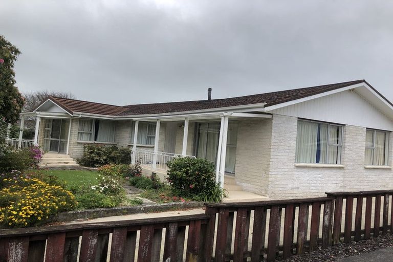 Photo of property in 3 Riccarton Place, Dinsdale, Hamilton, 3204