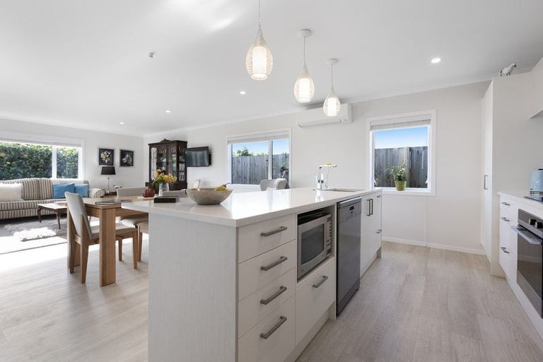 Photo of property in 18 Roka Street, Bell Block, New Plymouth, 4312