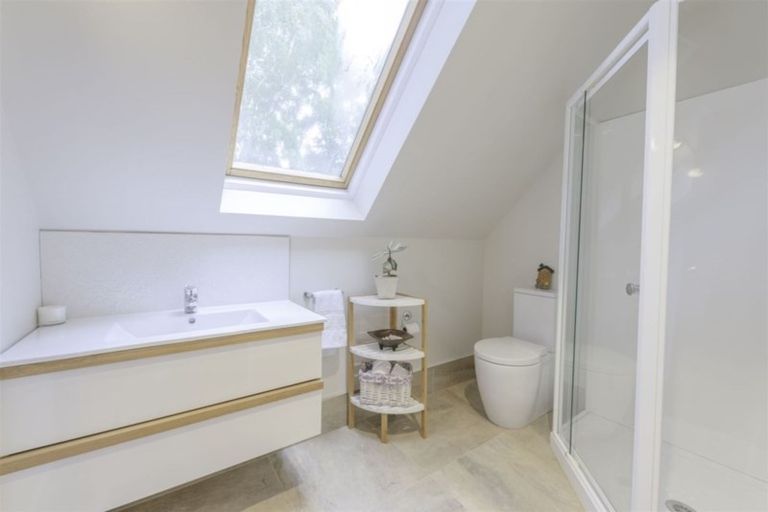 Photo of property in 105 Gardiners Road, Harewood, Christchurch, 8051