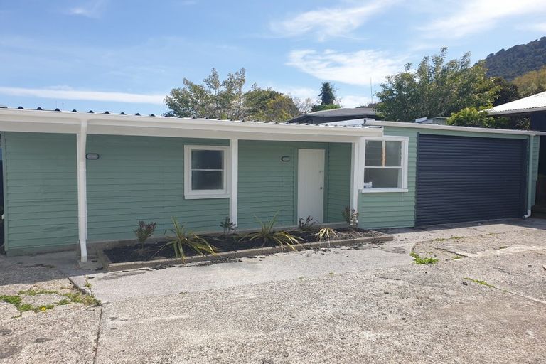 Photo of property in 22 Thomas Crescent, Western Heights, Rotorua, 3015