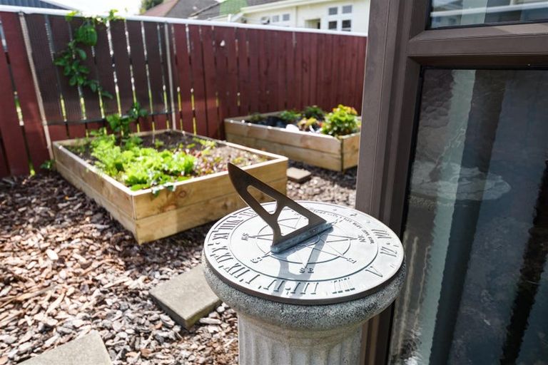 Photo of property in 7b Humphrey Street, Marton, 4710