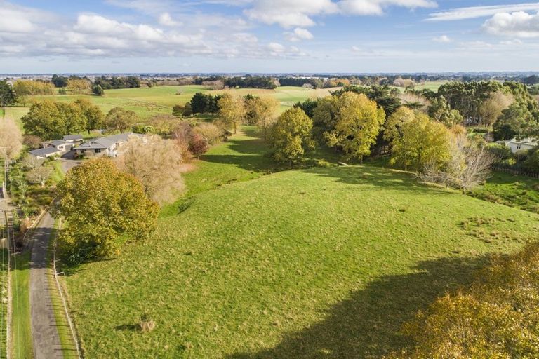Photo of property in 197 Tutaki Road, Kelvin Grove, Palmerston North, 4470