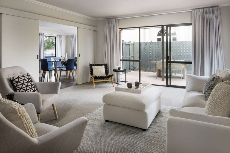 Photo of property in 24 Taylor Street, Cambridge, 3434