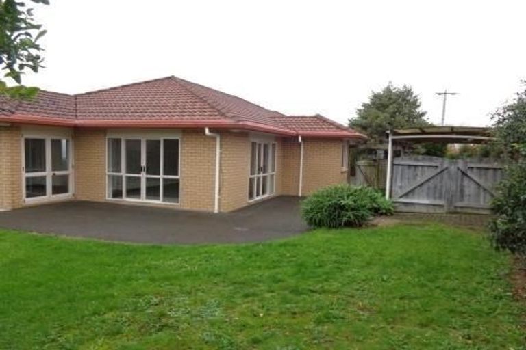 Photo of property in 206a Royal Road, Massey, Auckland, 0614