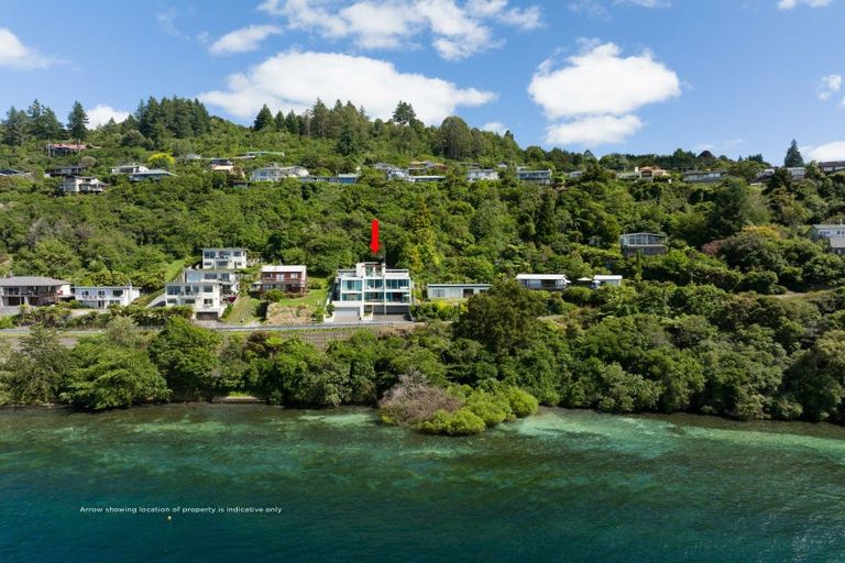 Photo of property in 1/852 Wily Terrace, Acacia Bay, Taupo, 3330