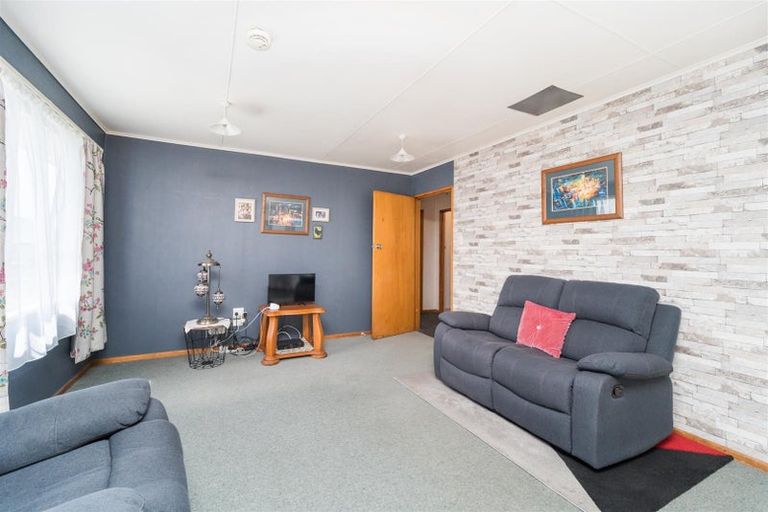 Photo of property in 149a High Street, Bulls, 4818