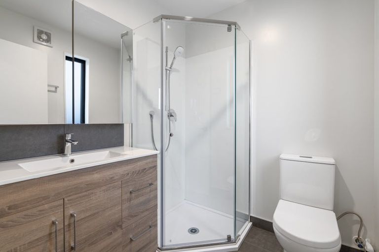 Photo of property in 198 Forrest Hill Road, Forrest Hill, Auckland, 0620