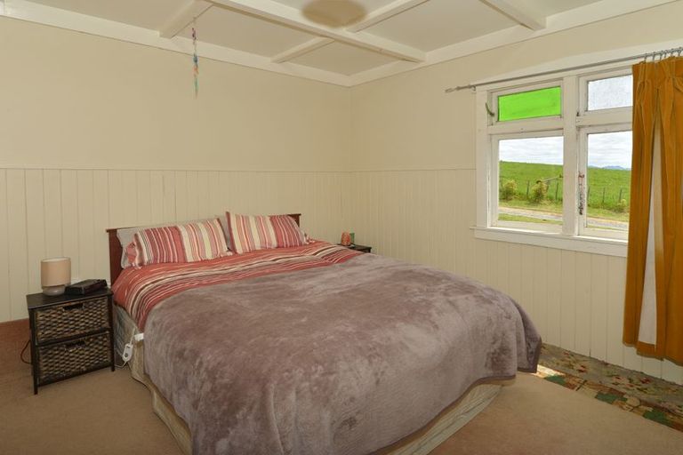 Photo of property in 947 Mangakahia Road, Poroti, Whangarei, 0179