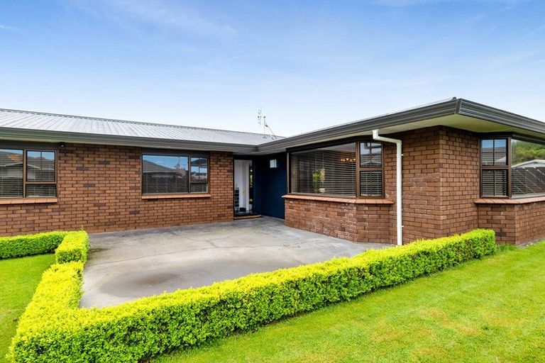 Photo of property in 74 Rata Street, Hawera, 4610