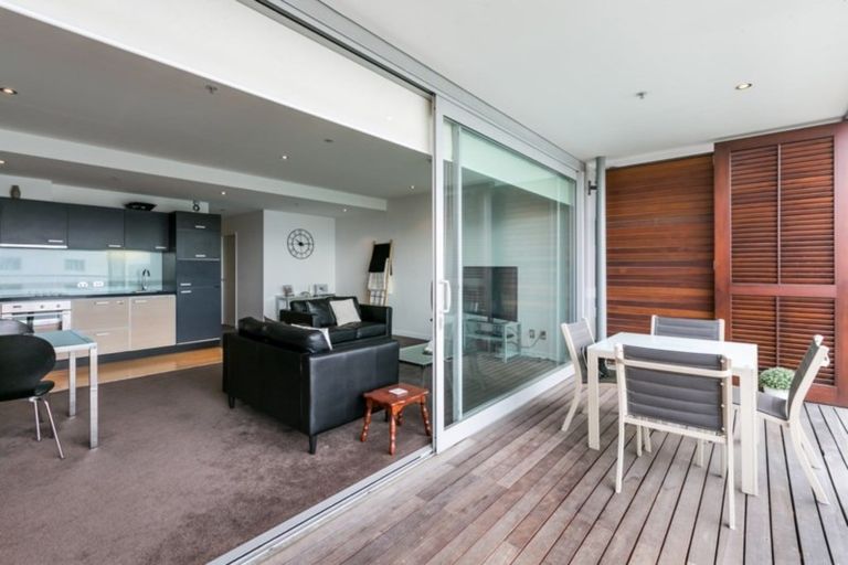 Photo of property in 404c/14 West Quay, Ahuriri, Napier, 4110