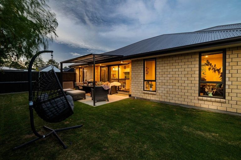 Photo of property in 17 Dynes Road, Rolleston, 7615