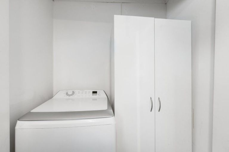 Photo of property in 24 Beach Road, Waikawa, Picton, 7220