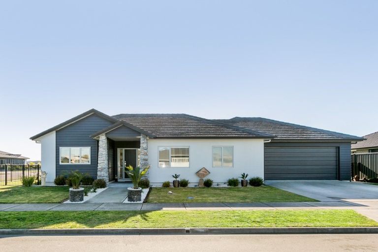 Photo of property in 44 Drake Crescent, Awatoto, Napier, 4110