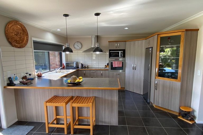 Photo of property in 5 Carroll Place, Owhata, Rotorua, 3010