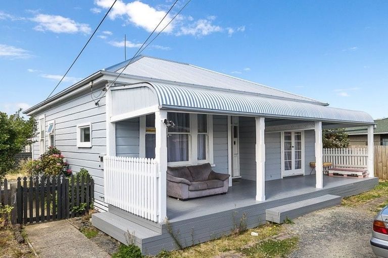Photo of property in 61 Wesley Street, South Dunedin, Dunedin, 9012
