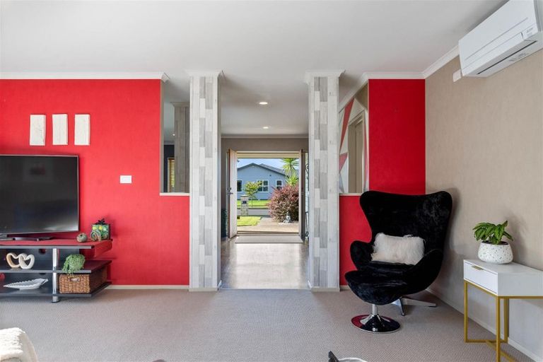 Photo of property in 24 Kipling Crescent, Owhata, Rotorua, 3010
