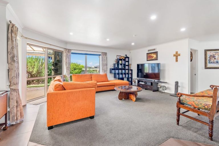 Photo of property in 14 Lowburn Avenue, Waipu, 0510