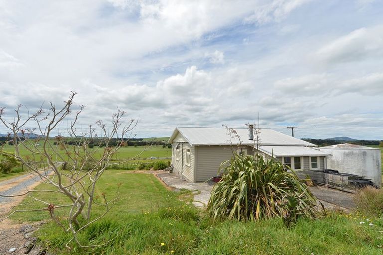 Photo of property in 947 Mangakahia Road, Poroti, Whangarei, 0179